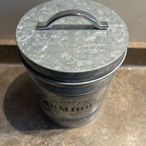 Farmhouse galvanized tin - Picture 4 of 5